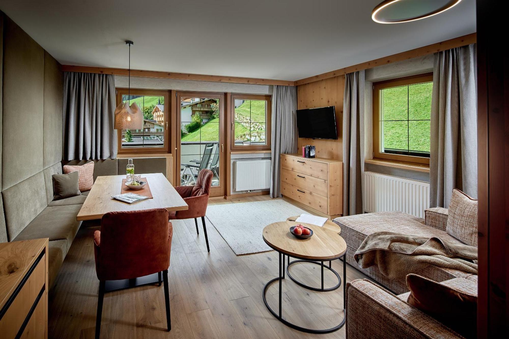 טוקס Hotel Alpenhof מראה חיצוני תמונה